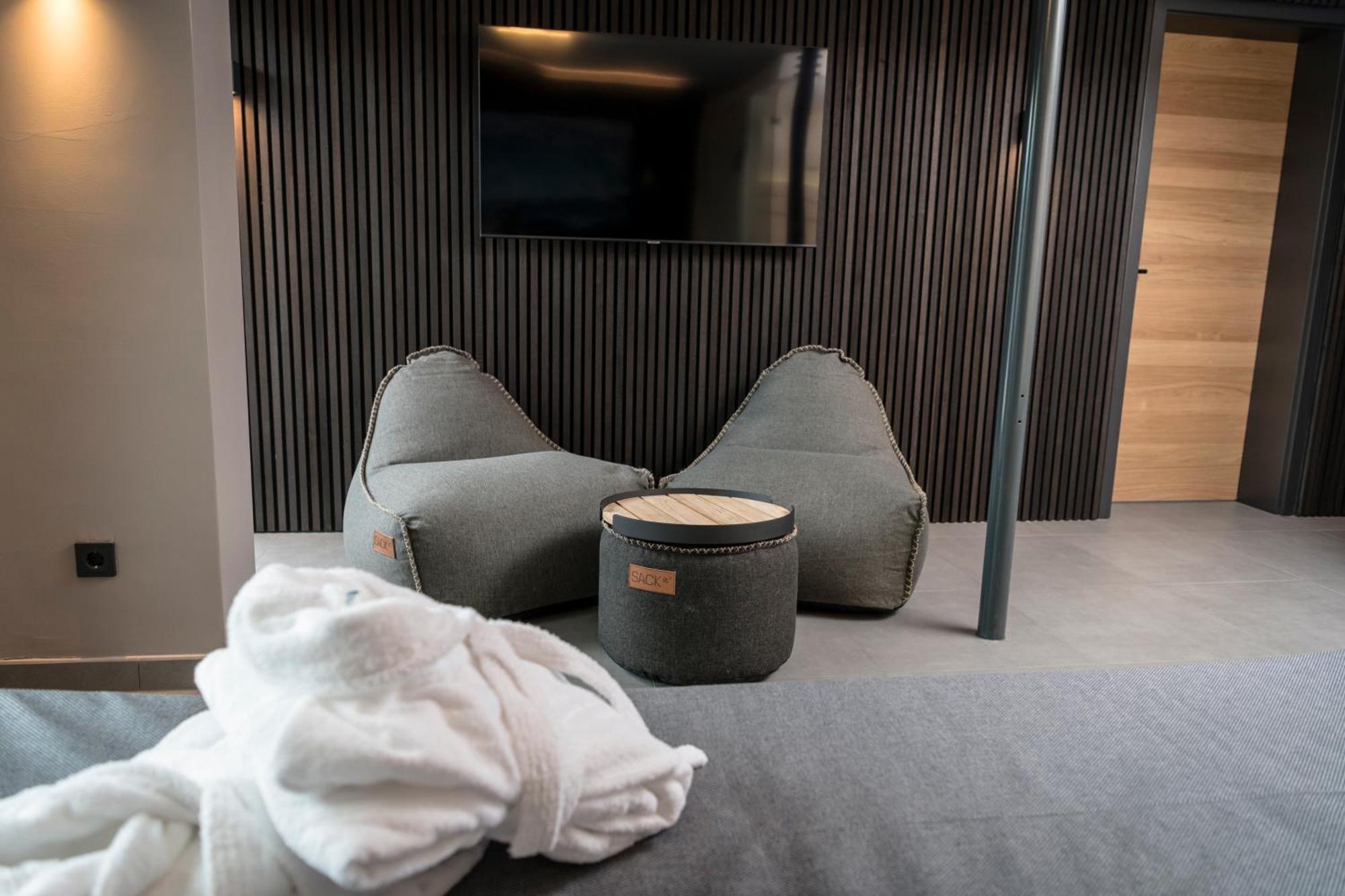 Wellness House Oase Spa Mit Whirlpool Тиммендорфер-Штранд Экстерьер фото